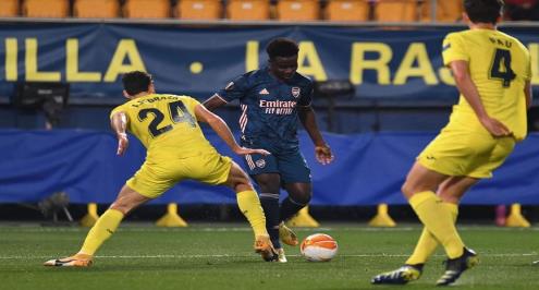 فياريال يفوز على أرسنال ويحلم بالتأهل لنهائي الدوري الأوروبي